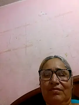  candi online show from 10/02/25, 11:45