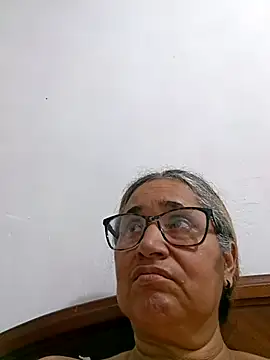  candi online show from 01/18/26, 02:37