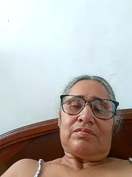  candi online show from 02/18/26, 08:38