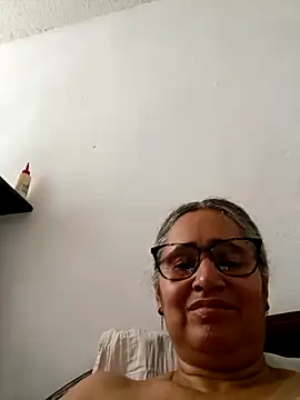  candi online show from 03/01/26, 01:57