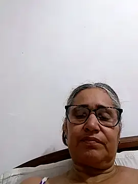  candi online show from 03/07/26, 02:30