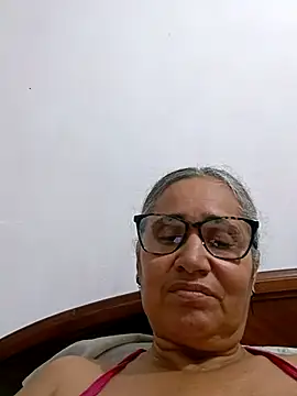  candi online show from 03/25/26, 02:06