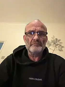 Snapshot of Shyboy817 chatting on 02/08/26, 08:01 Shyboy817 online show from 02/08/26, 08:01