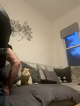 Snapshot of Shyboy817 chatting on 03/22/26, 06:44 Shyboy817 online show from 03/22/26, 06:44