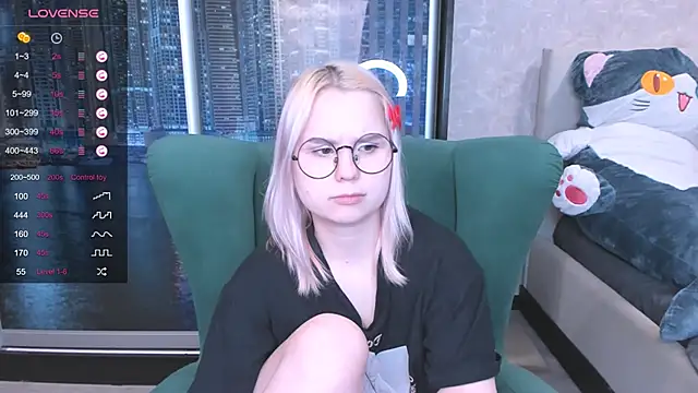 miray kuriyama123 online show from 01/17/25, 04:26