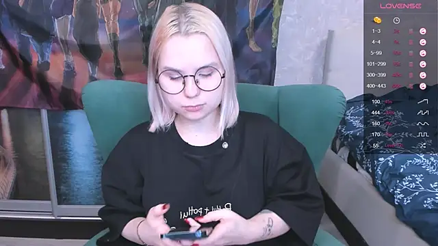 miray kuriyama123 online show from 01/29/25, 10:43