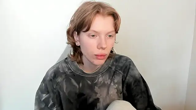 StellaDavis online show from 02/23/26, 09:17