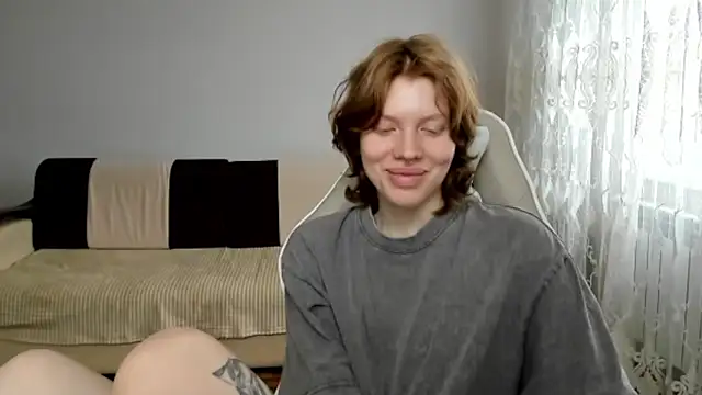 StellaDavis online show from 04/05/26, 09:06