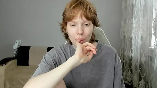 StellaDavis online show from 06/22/26, 10:23