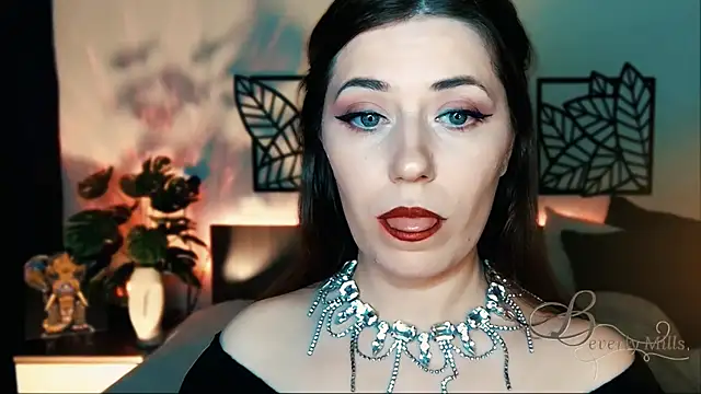 MissBeverlyMills online show from 02/09/25, 07:30