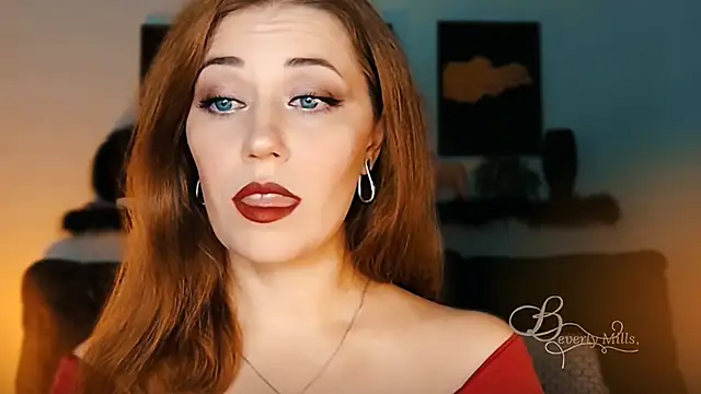 MissBeverlyMills online show from 10/02/25, 02:07