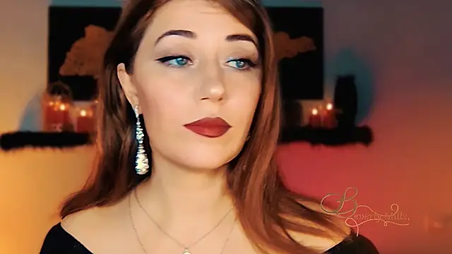 MissBeverlyMills online show from 11/02/25, 02:25