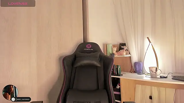 Melina Ferrer1 online show from 12/03/25, 12:25