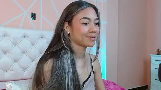 Snapshot of hantonella_ chatting on 09/26/25, 07:51 hantonella  online show from 09/26/25, 07:51