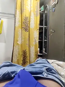 Snapshot of Believerrrr chatting on 04/03/26, 10:30 Believerrrr online show from 04/03/26, 10:30