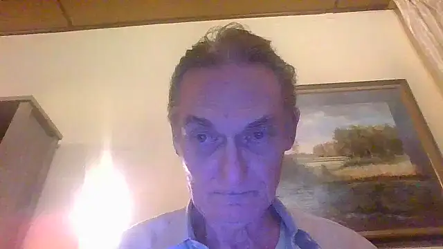 Snapshot of Alain-Bertrand chatting on 11/05/25, 11:05 Alain-Bertrand online show from 11/05/25, 11:05