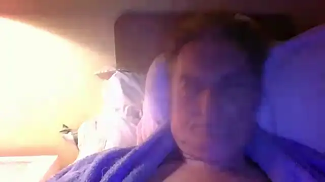 Snapshot of Alain-Bertrand chatting on 01/16/26, 01:20 Alain-Bertrand online show from 01/16/26, 01:20