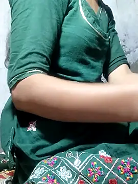 Anushka Ji online show from 03/08/26, 03:43