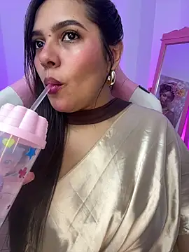 krishaa  online show from 04/20/26, 08:43