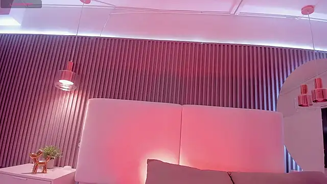 Megan-holly online show from 04/17/26, 04:10