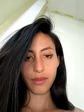 Anahi cake online show from 03/11/25, 04:40