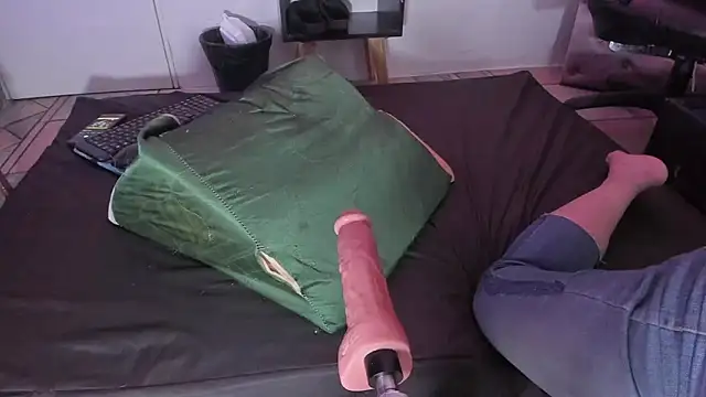 Lina23  online show from 01/24/25, 08:54