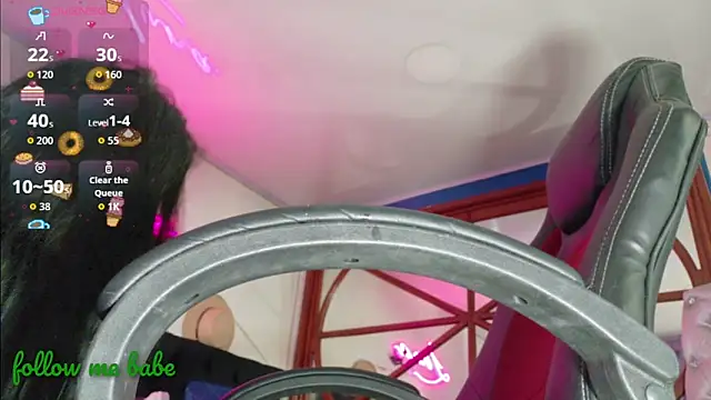 Lina23  online show from 10/06/25, 12:46