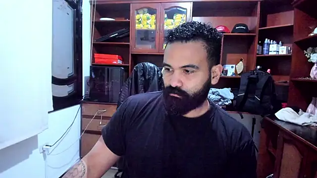 Snapshot of Drako_Argentii chatting on 12/04/24, 12:47 Drako Argentii online show from 12/04/24, 12:47