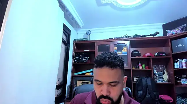 Snapshot of Drako_Argentii chatting on 02/01/25, 12:47 Drako Argentii online show from 02/01/25, 12:47