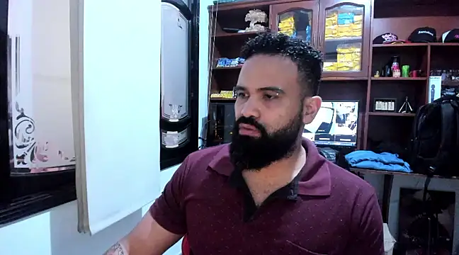 Snapshot of Drako_Argentii chatting on 02/14/25, 07:54 Drako Argentii online show from 02/14/25, 07:54