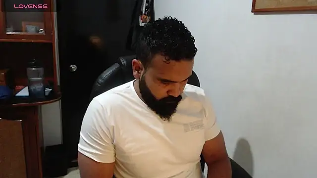 Snapshot of Drako_Argentii chatting on 01/06/26, 12:42 Drako Argentii online show from 01/06/26, 12:42