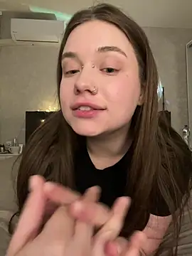 Vikki toriya online show from 03/06/26, 06:26