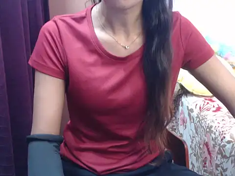 Snapshot of Angel_kiyara chatting on 10/21/25, 06:41 Angel kiyara online show from 10/21/25, 06:41