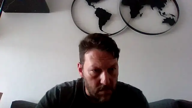 Snapshot of BennyLommy chatting on 06/09/26, 12:06 BennyLommy online show from 06/09/26, 12:06