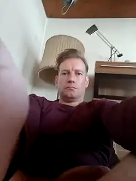 Snapshot of MArciQuarky chatting on 03/22/25, 08:18 MArciQuarky online show from 03/22/25, 08:18