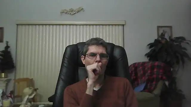 Snapshot of Copfiremen4566 chatting on 12/02/24, 07:03 Copfiremen4566 online show from 12/02/24, 07:03