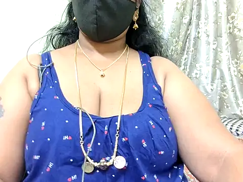 Pallavi-sri online show from 02/08/25, 06:22