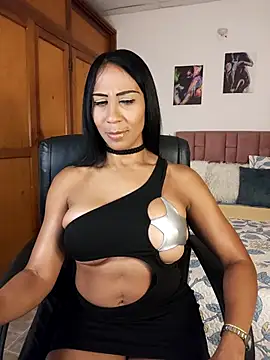 Charlotte Bayron online show from 03/07/26, 12:18