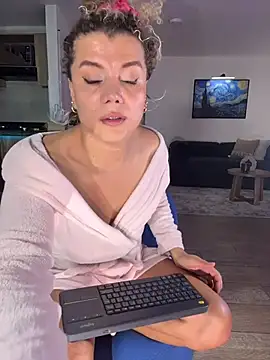 Georgiafox online show from 07/13/26, 02:58