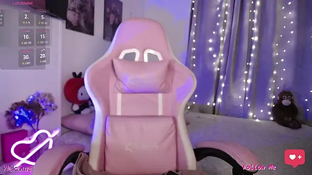 SexyLuna   online show from 04/13/26, 08:42