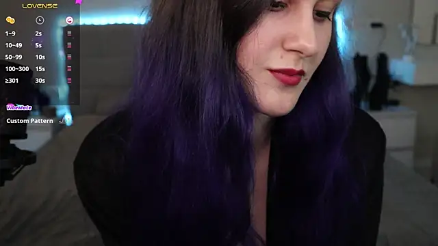 Snapshot of Erotic_Synth_Goddess chatting on 09/10/25, 03:34 Erotic Synth Goddess online show from 09/10/25, 03:34