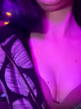 Erotic Synth Goddess online show from 12/20/25, 03:52