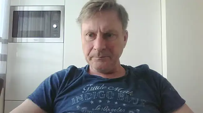 johnnym1 online show from 01/27/25, 09:55