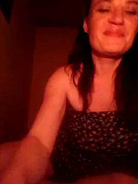 Snapshot of kristinakristi chatting on 10/11/25, 11:58 kristinakristi online show from 10/11/25, 11:58