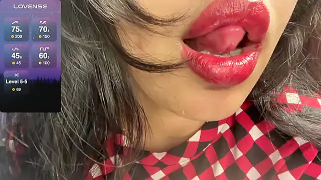 Spice-Summi online show from 12/15/24, 08:41