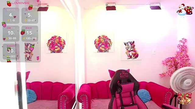 Snapshot of Miss_dolly_ chatting on 11/19/25, 12:27 Miss dolly online show from 11/19/25, 12:27