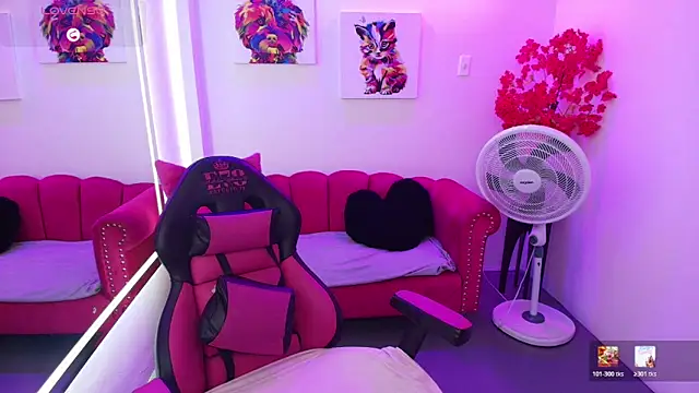 Snapshot of Miss_dolly_ chatting on 05/02/26, 12:43 Miss dolly online show from 05/02/26, 12:43