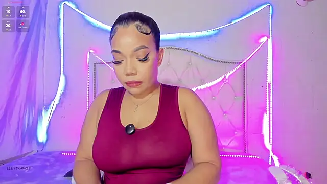 Elettrahot  online show from 04/01/26, 05:08