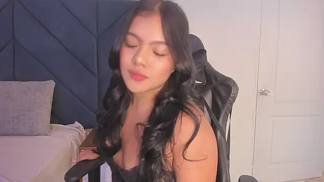 sarita hills online show from 02/14/25, 03:33