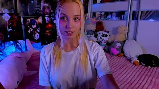 Cute  Pony online show from 10/15/25, 09:04